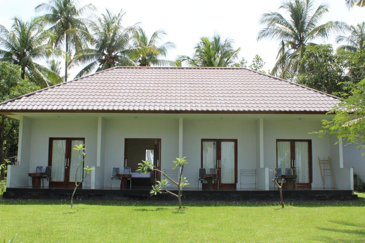Gondang Beach Hotel Gili Trawangan Exterior foto