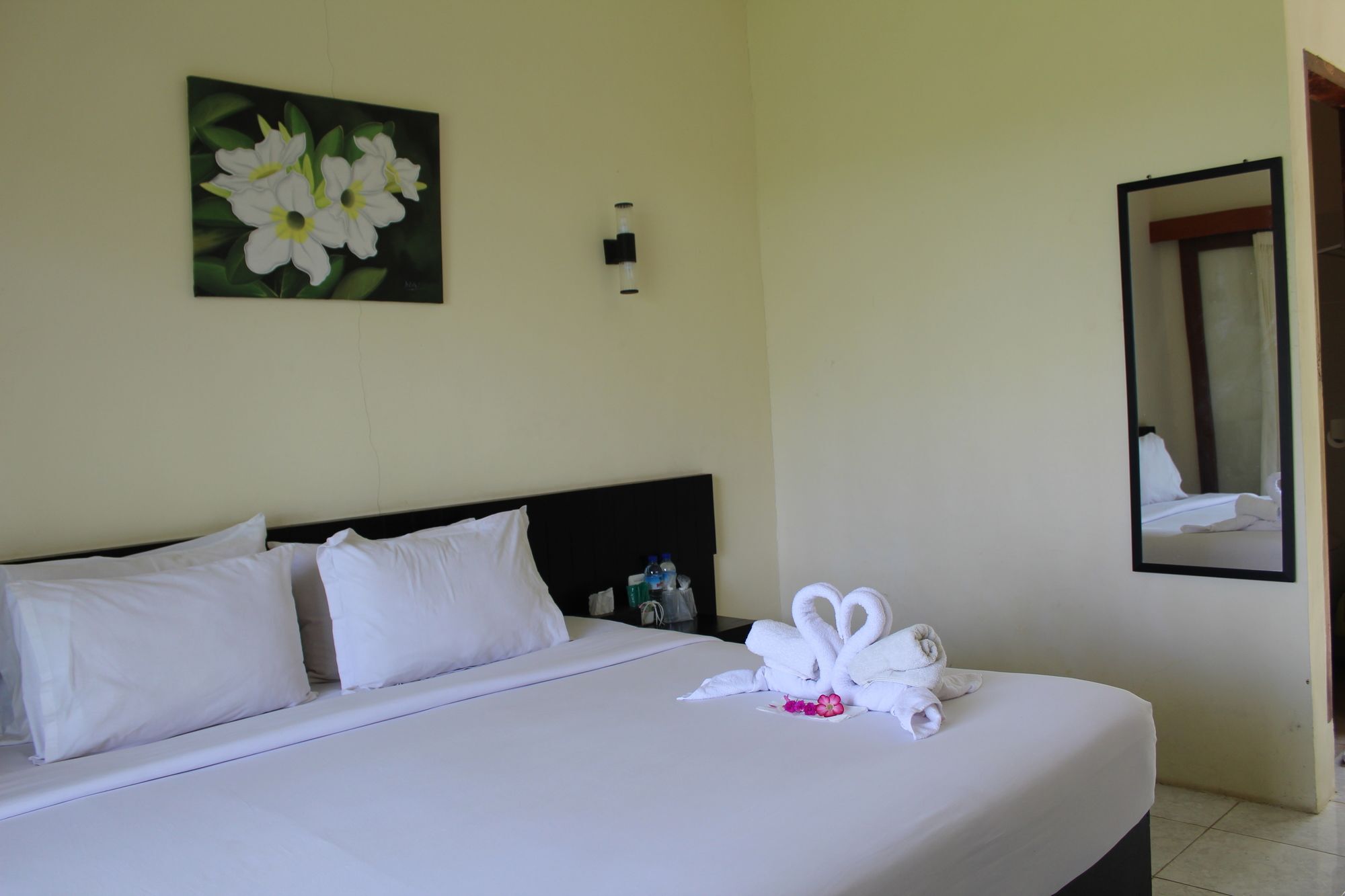 Gondang Beach Hotel Gili Trawangan Exterior foto